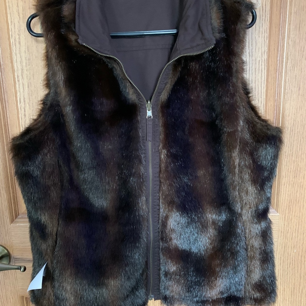Faux Fur Reversible Brown Vest. NWOT.